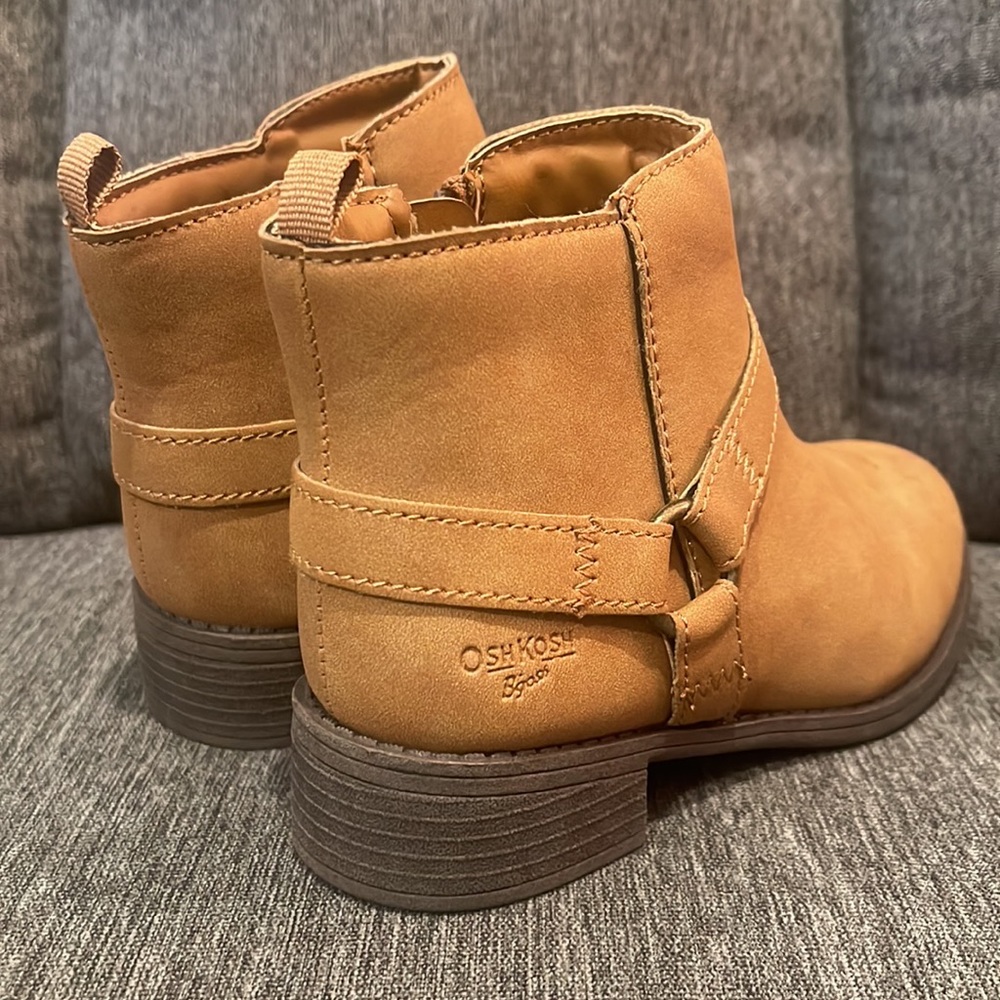 Toddler booties - Picture 2 of 3